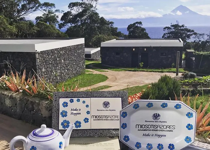 Make It Happen Farm Agroturismo Urzelina