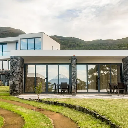 Alojamento de Turismo Rural Make It Happen Farm Urzelina