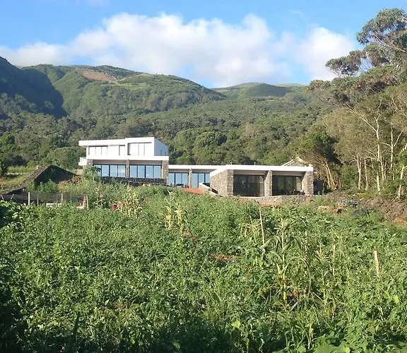 Make It Happen Farm * Urzelina